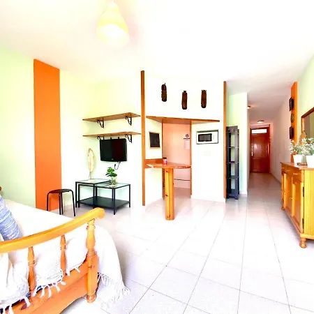 Bonito Apartamento De Un Dormitorio, Con Vista A La Piscina En Costa De Silencio, Tenerife Sur * Costa Del Silencio